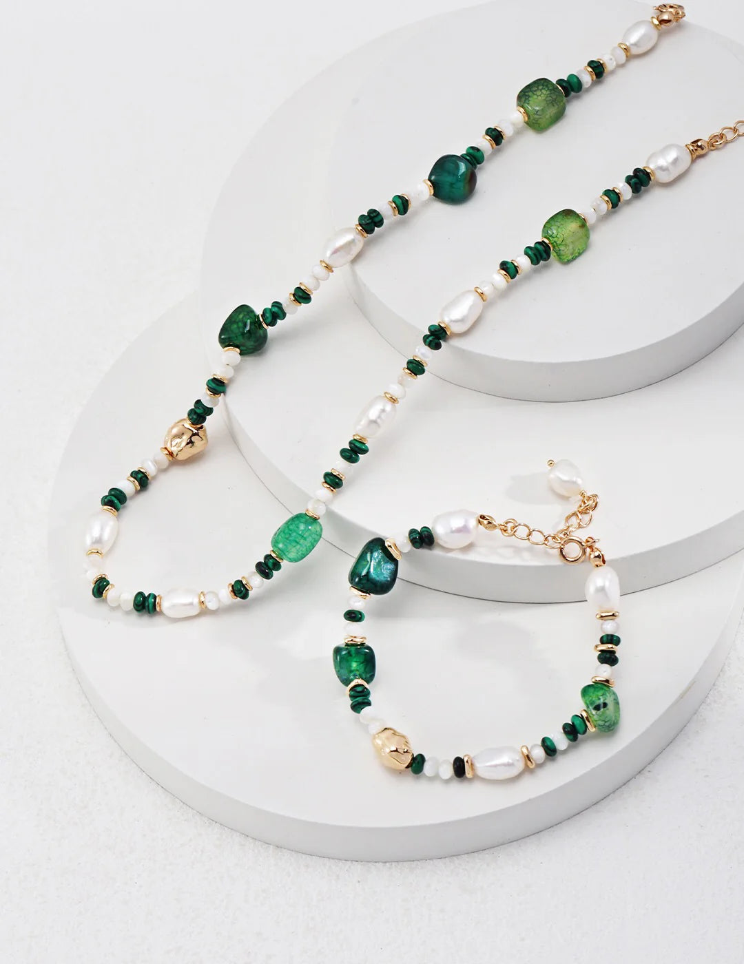 Green Agate with Pearl Beaded Bracelet